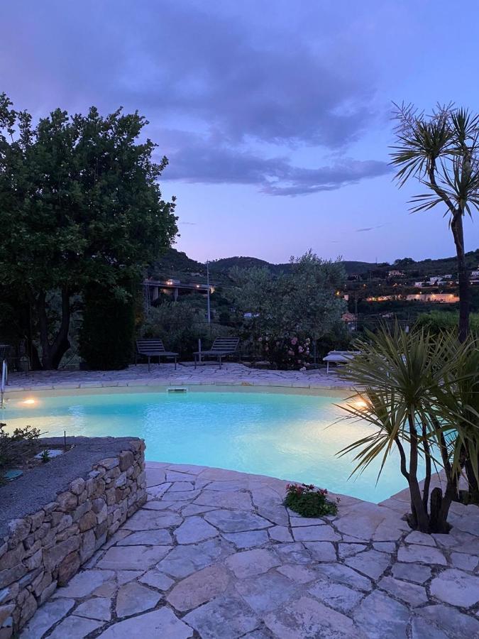 Villa Relais San Sebastiano Pietra Ligure Exterior foto